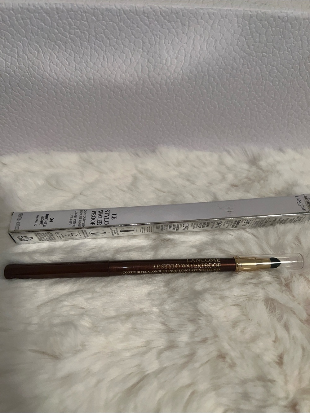 Lancôme Le Stylo Waterproof Long lasting eyeliner in 04 Bronze Riche Metallic